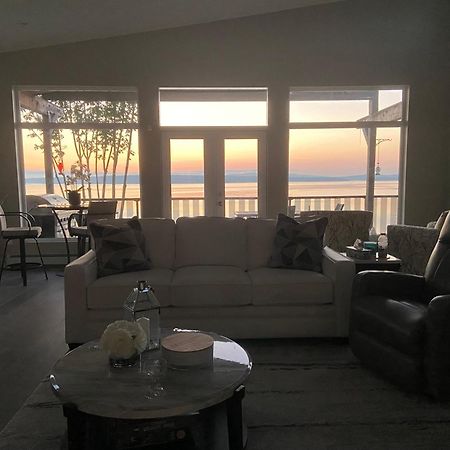 Edgewater Chemainus Apartment Bagian luar foto