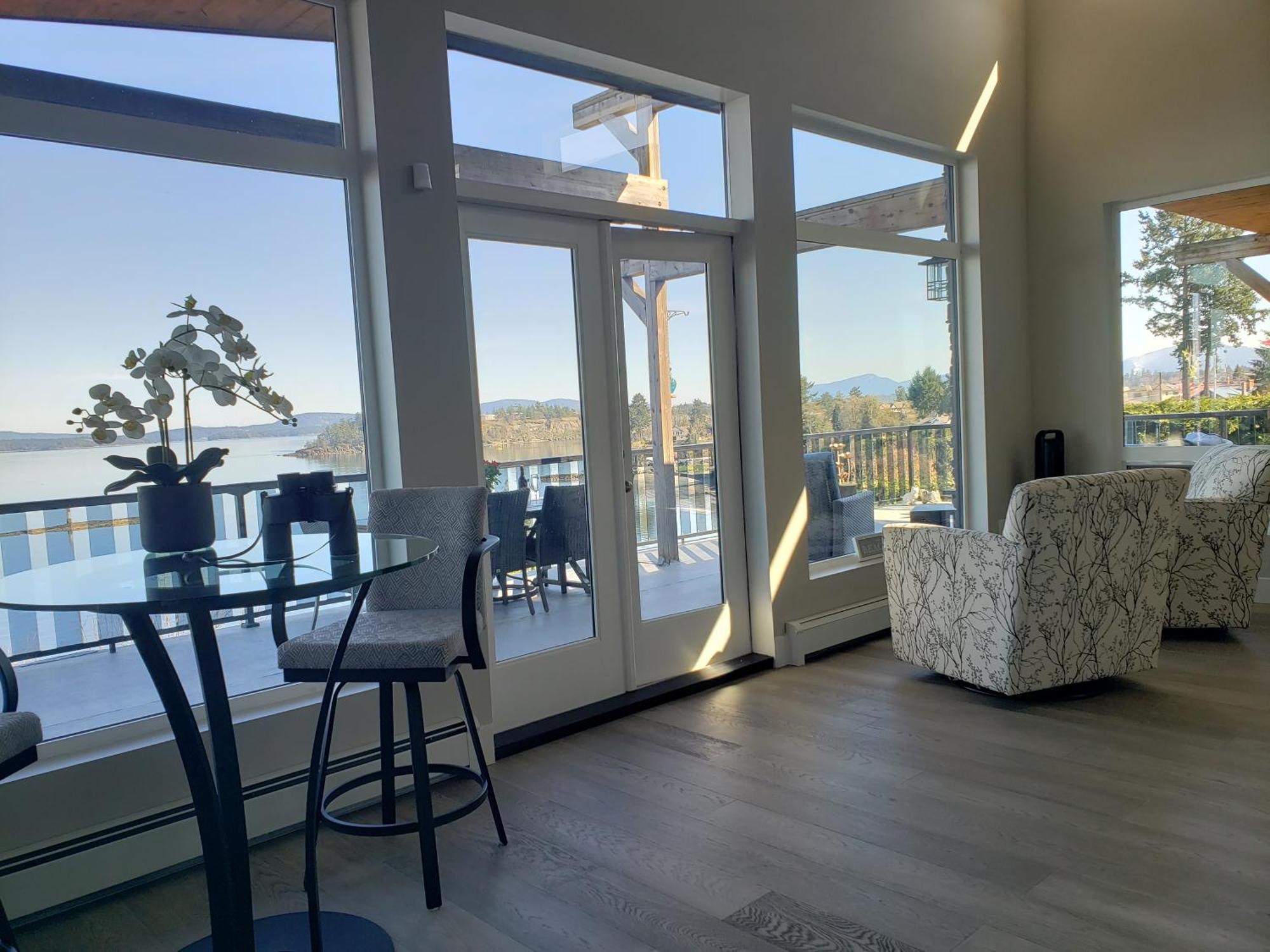 Edgewater Chemainus Apartment Bagian luar foto